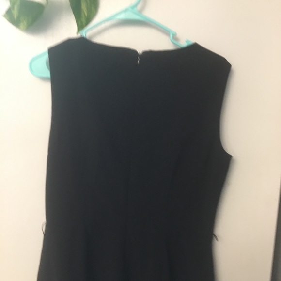 Dana Buchman black sleeveless dress 12 keyhole - Picture 3 of 8